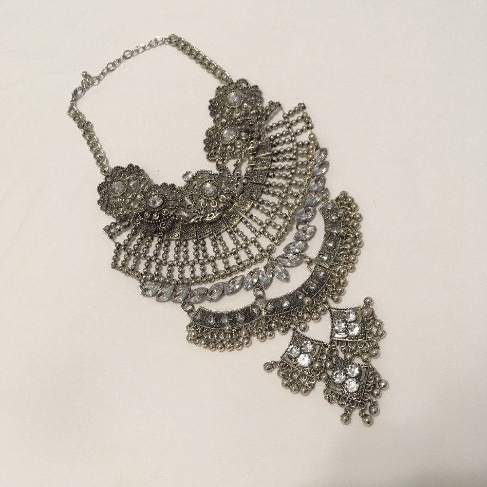 Silver Rhinestone Detailed Statement Necklace - image 3